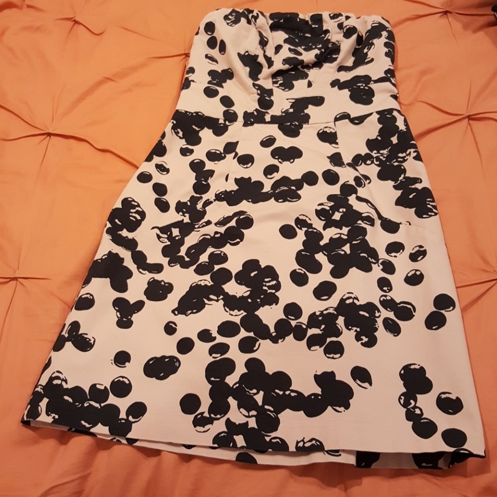Strapless dress